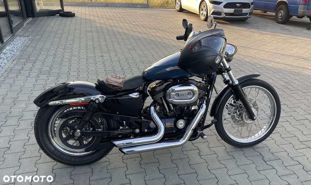 Harley-Davidson Sportster - 1