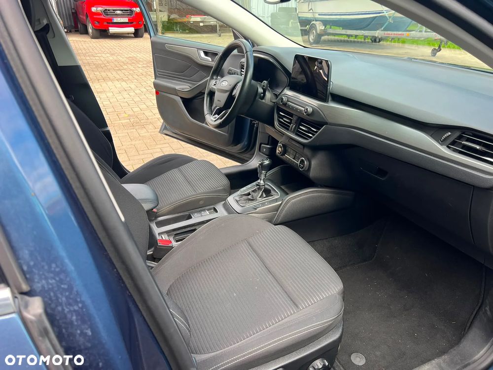Ford Focus 2.0 EcoBlue STart-Stopp-System TITANIUM - 18