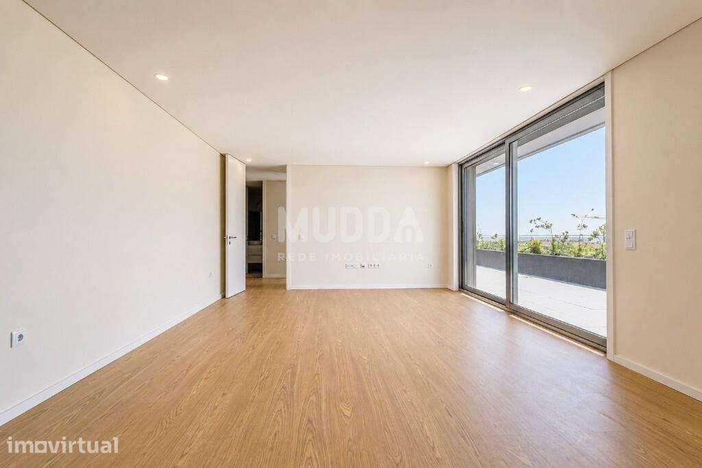 Apartamento T3 Premium Recuado em Espinho - Grande imagem: 2/28