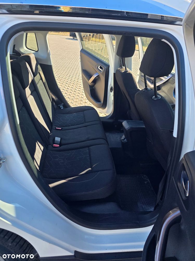 Peugeot 2008 PureTech 82 Style - 34