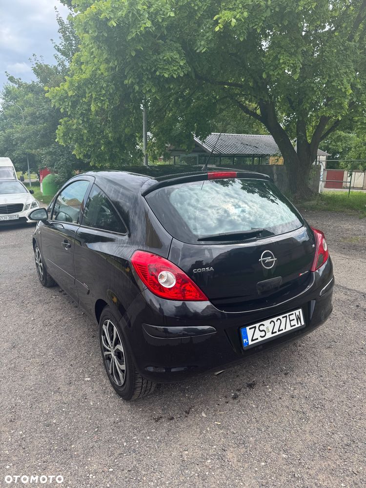 Opel Corsa 1.4 16V Enjoy - 3
