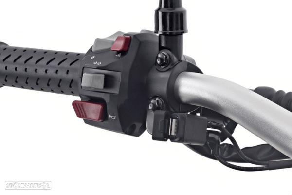Voge 625 R - 10