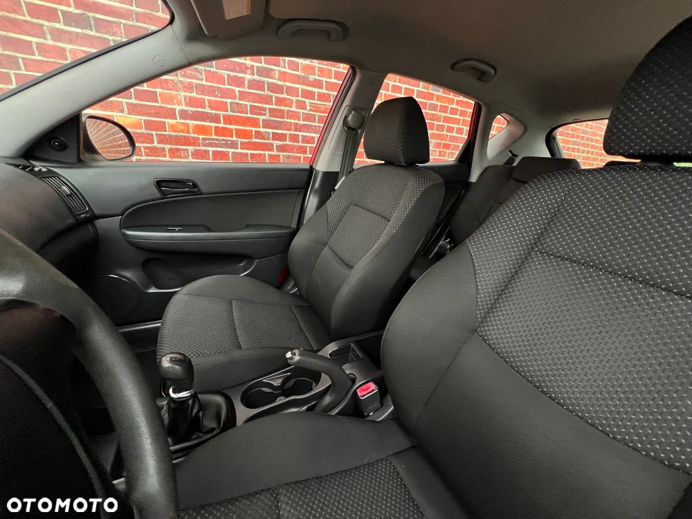 Hyundai i30 - 13