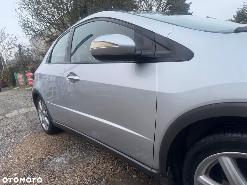 Honda Civic 1.8 Executive - 15