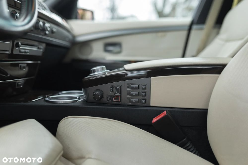 BMW-ALPINA B7 Switch-Tronic - 17