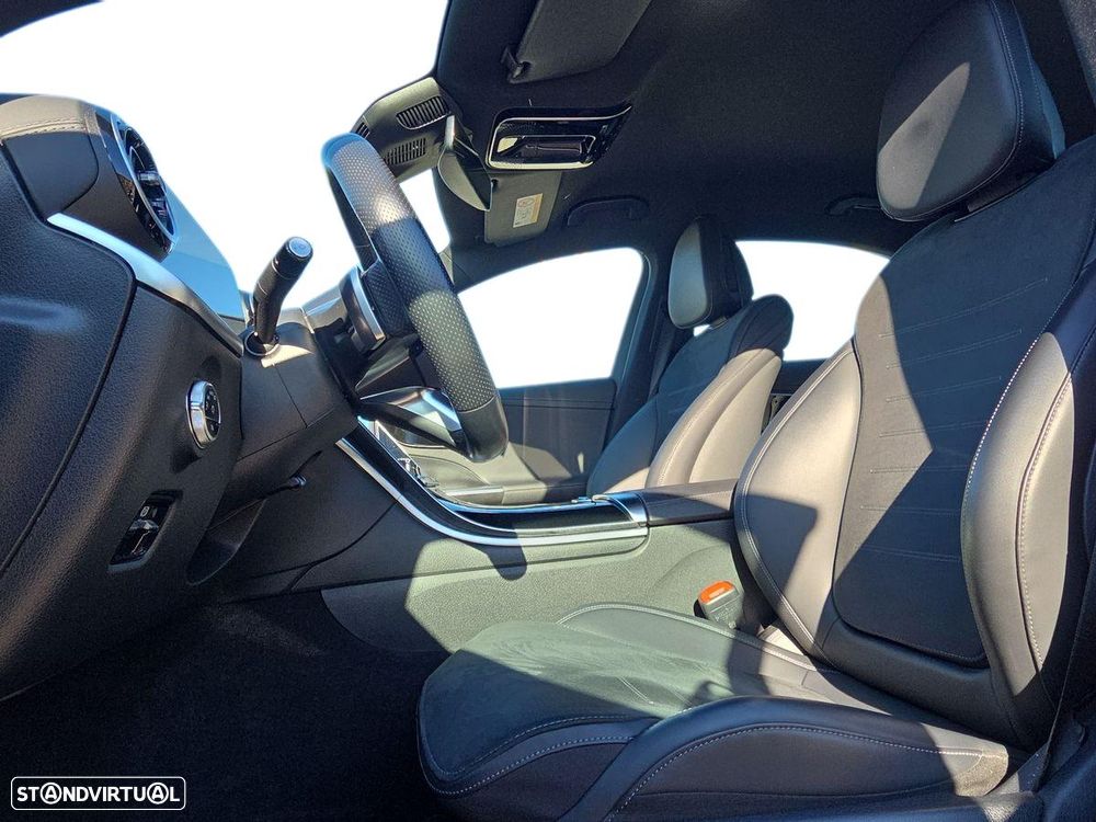 Mercedes-Benz C 300 d AMG Line - 11