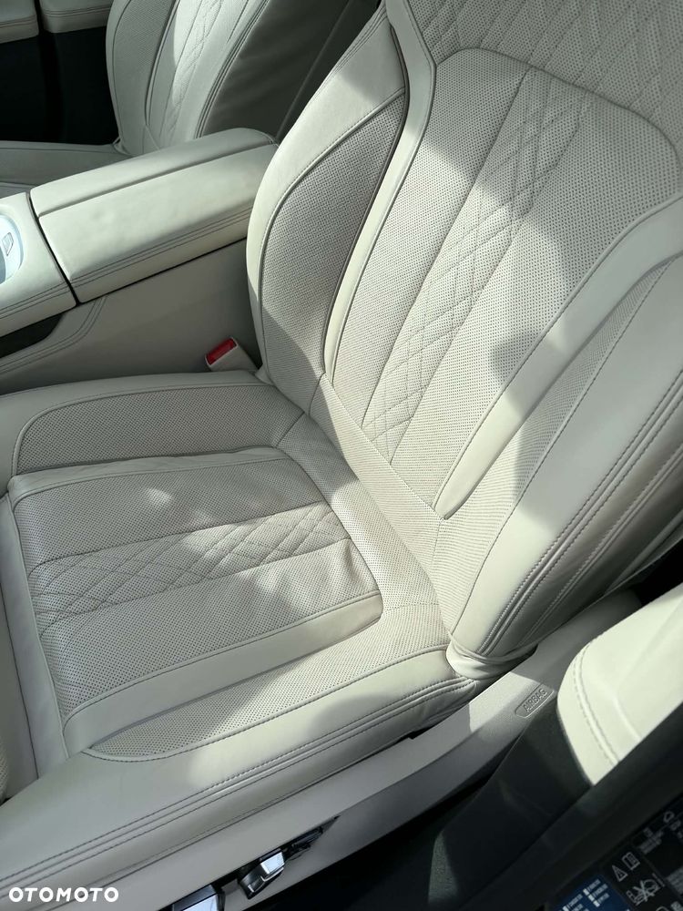 BMW Seria 7 750d xDrive - 8