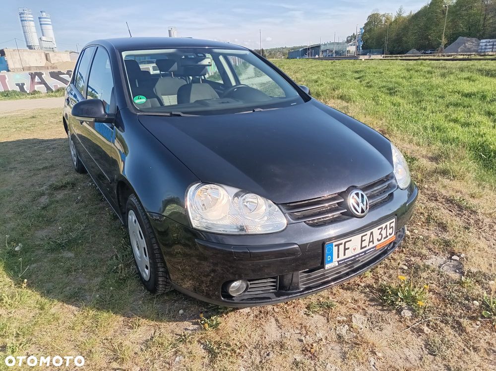 Volkswagen Golf - 2