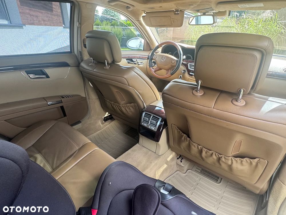 Mercedes-Benz Klasa S 63 AMG L 7G-TRONIC - 24