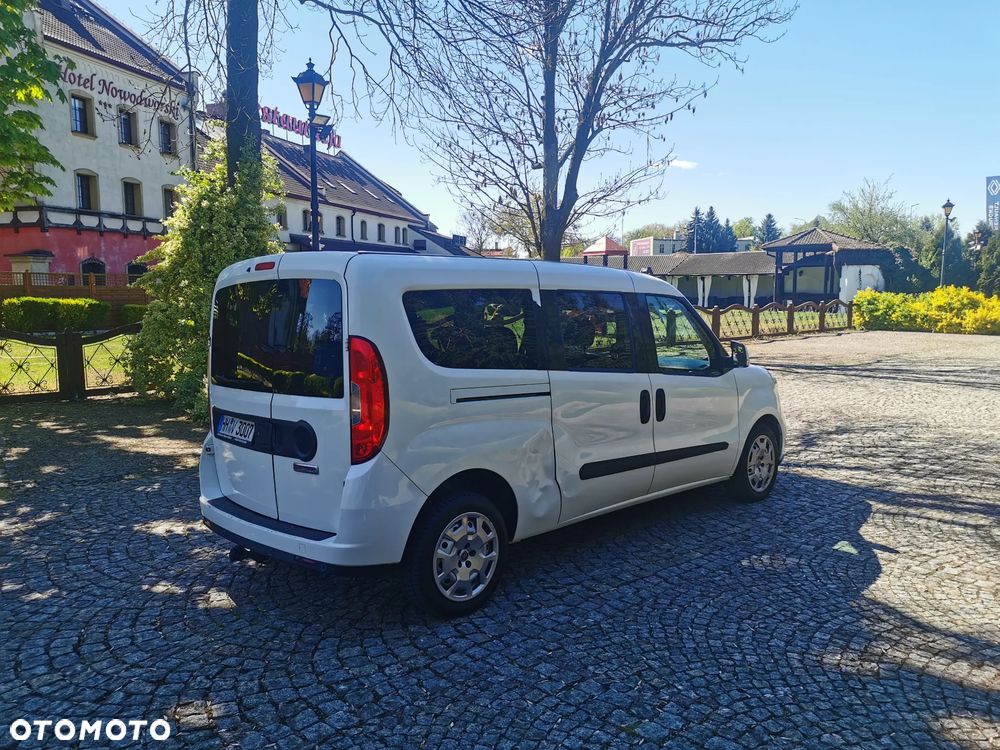 Fiat Doblo 1.6 16V Multijet Start&Stopp Lounge - 4