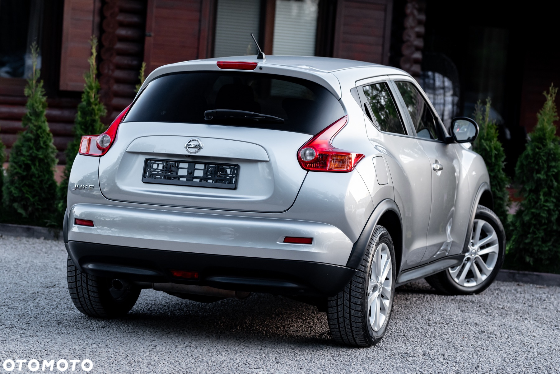 Nissan Juke 1.6 T Tekna 4x4 - 13