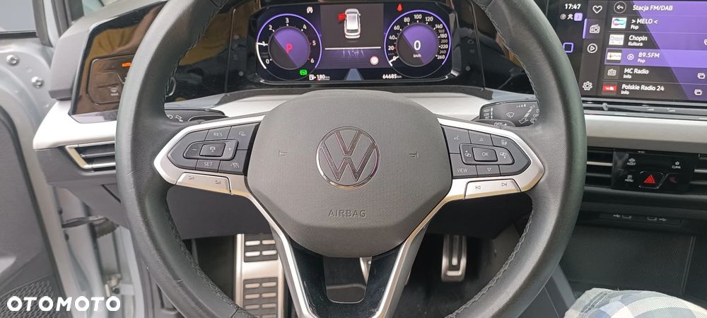 Volkswagen Golf - 12