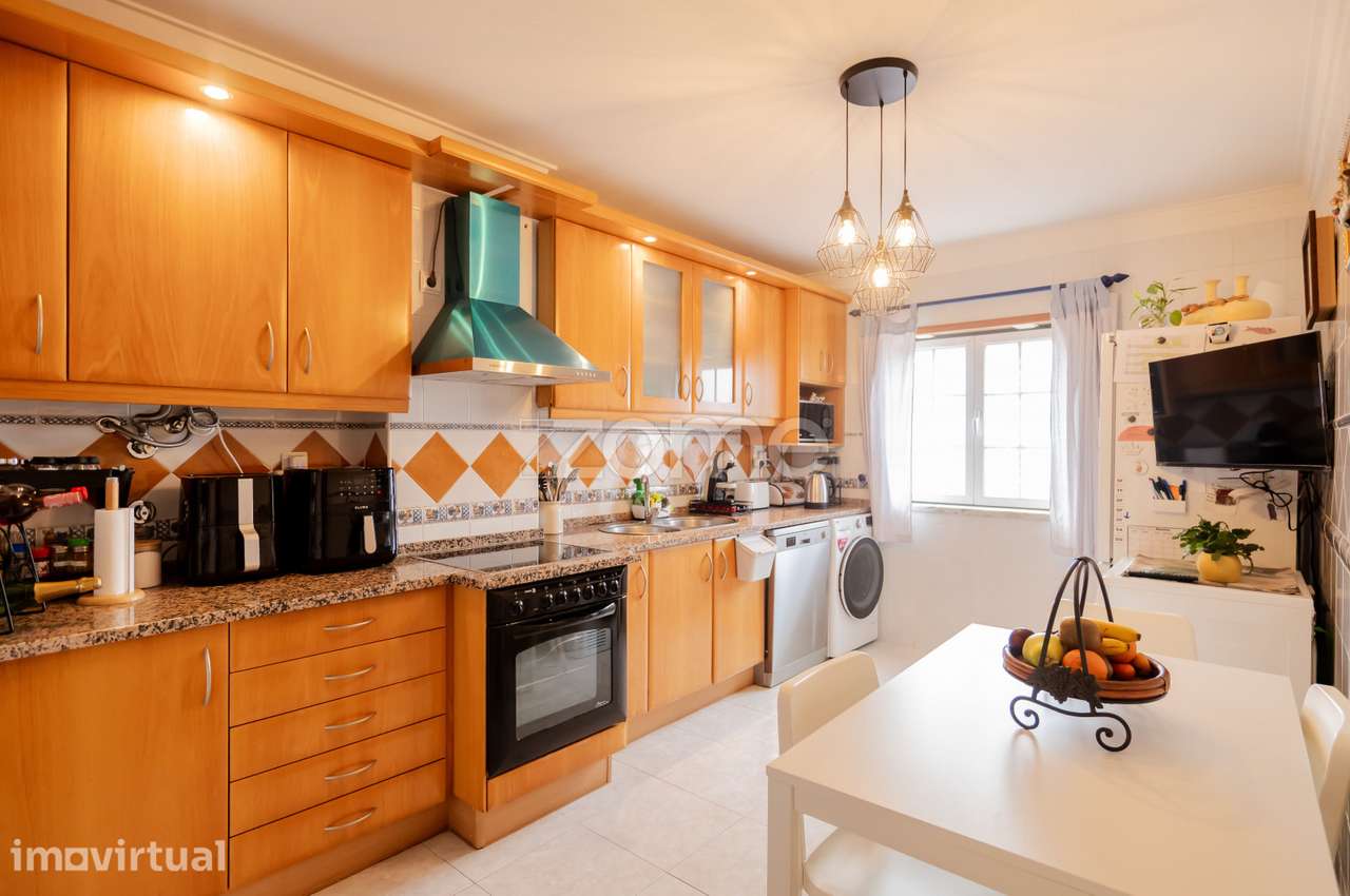 Apartamento T3 Renovado com Suite e Arrecadação - Grande imagem: 2/50