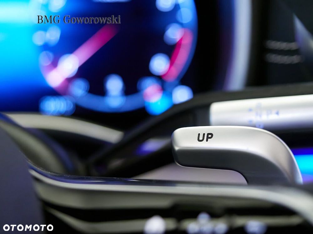 Mercedes-Benz SL - 17