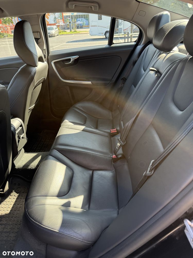 Volvo S60 - 21