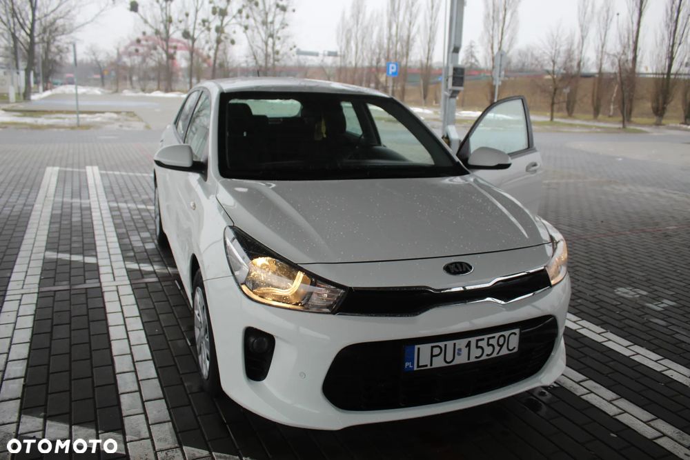 Kia Rio 1.4 L - 1