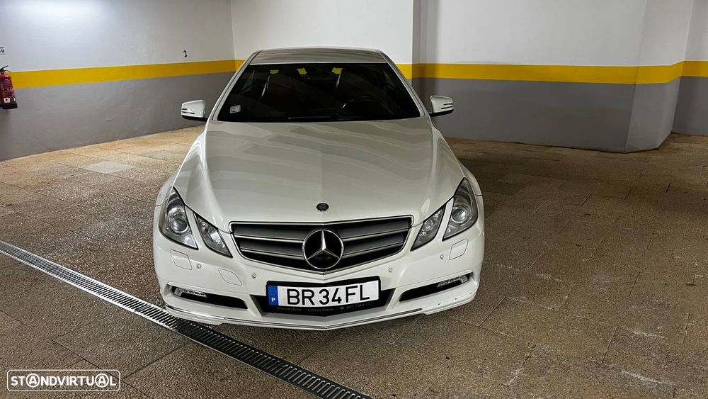 Mercedes-Benz E 250 CGi Elegance BE - 2
