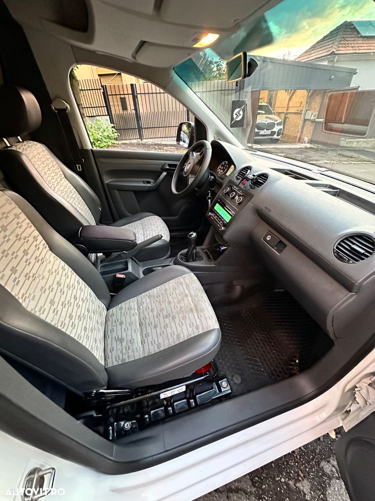 Volkswagen Caddy - 5