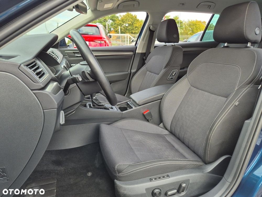 Skoda Superb 2.0 TDI SCR Style DSG - 11