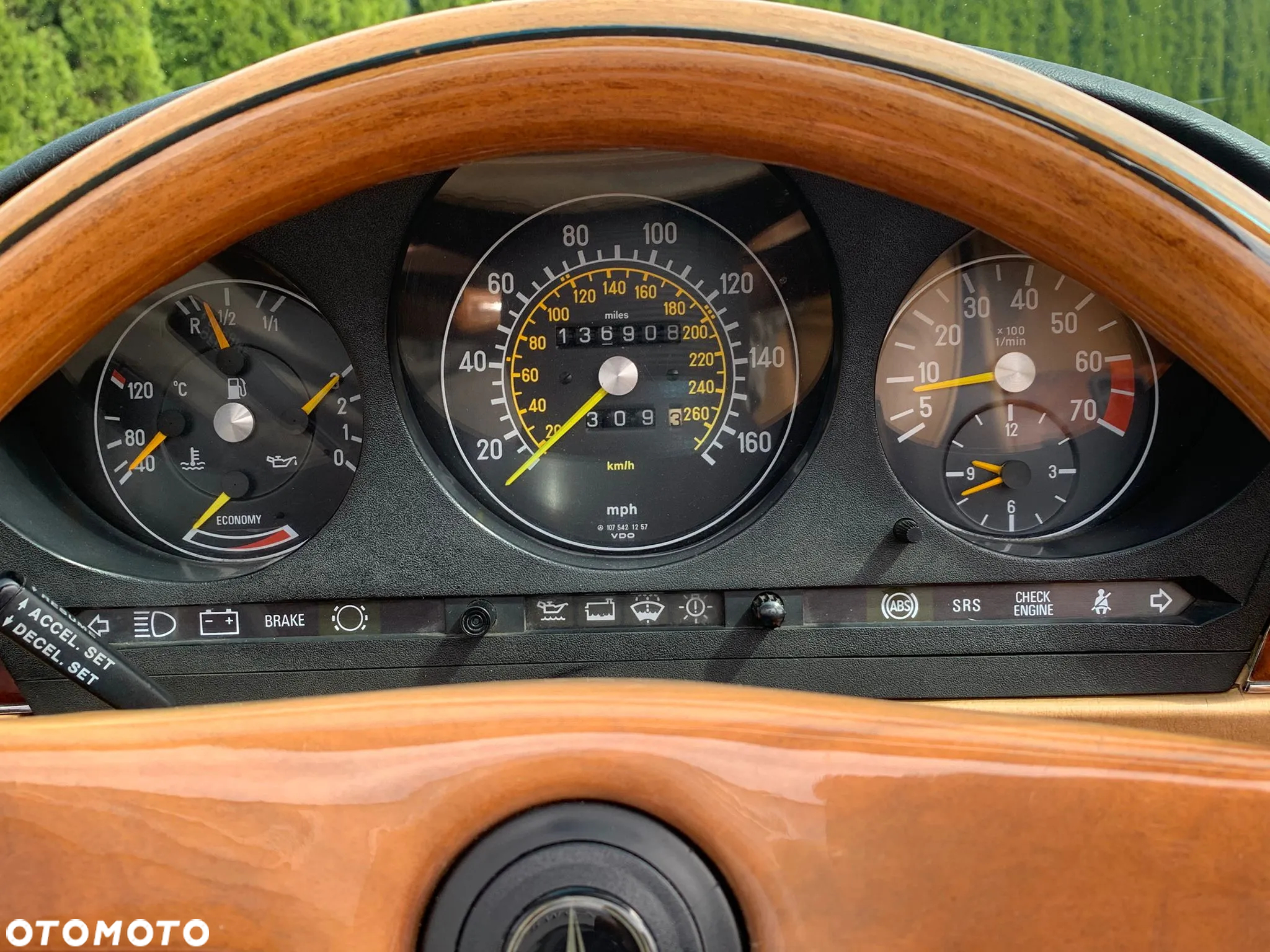 Mercedes-Benz SL 500 - 15