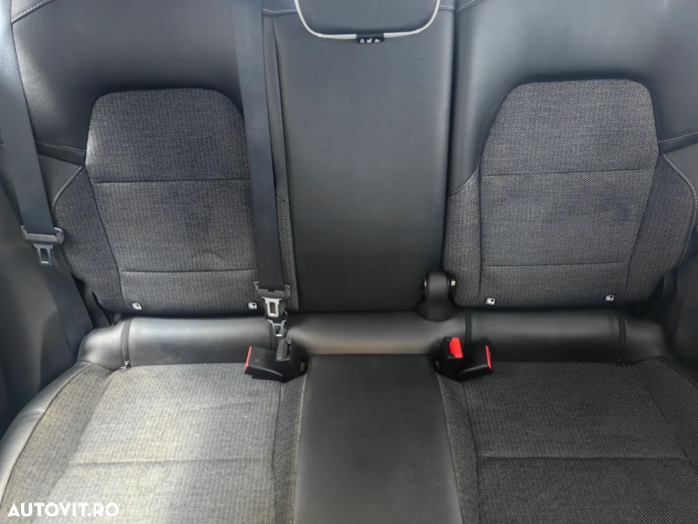 Renault Captur TCe 140 FAP Intens - 21