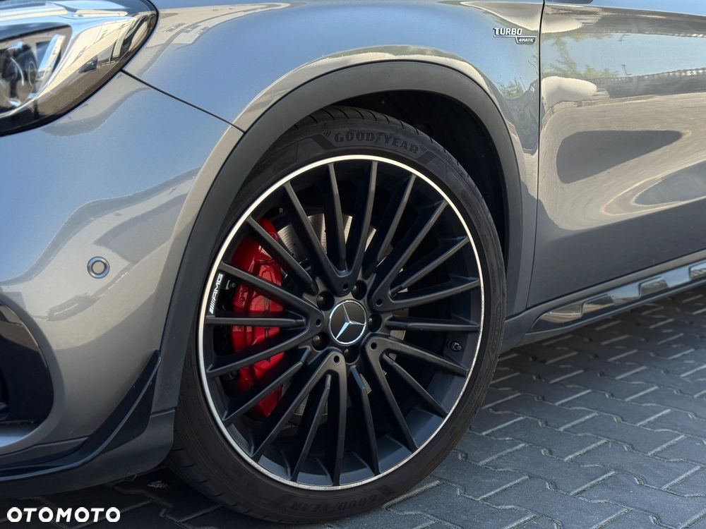 Mercedes-Benz GLA AMG 45 4-Matic - 4