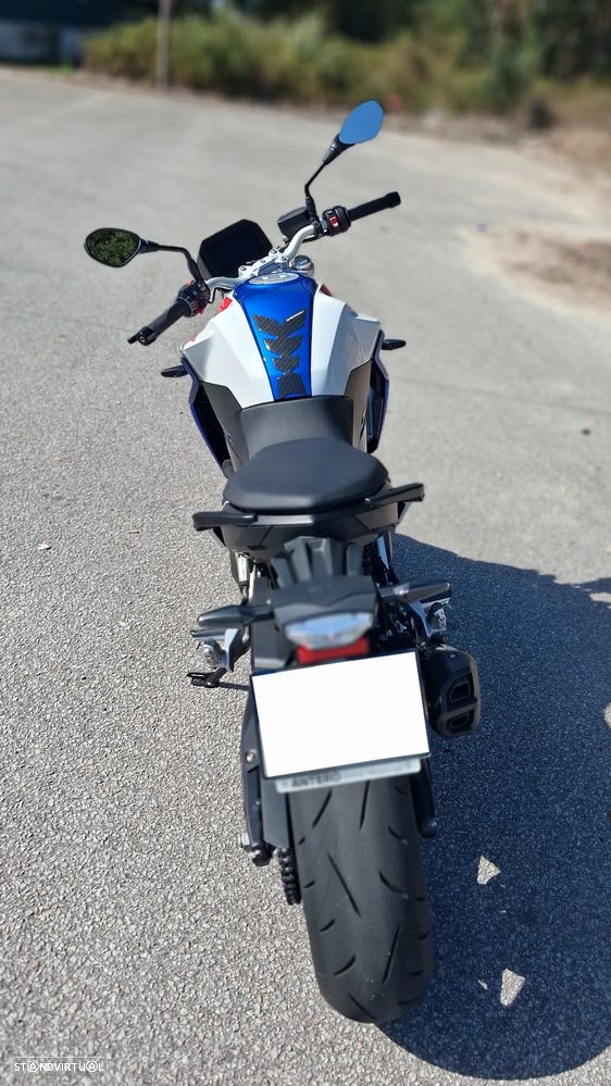 BMW F 900 R - 4