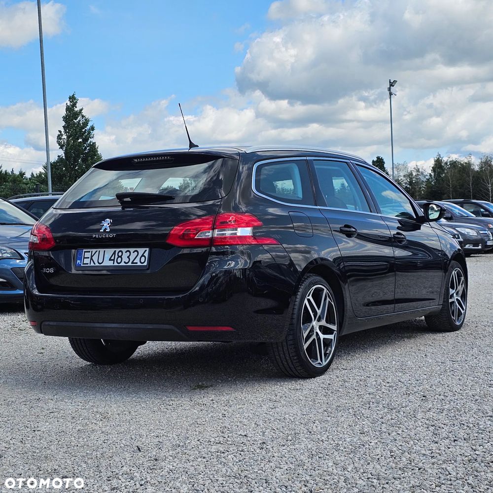 Peugeot 308 - 10