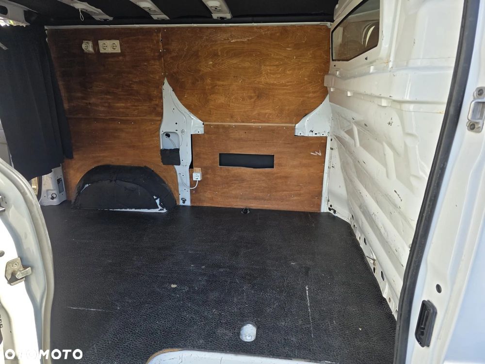 Renault Trafic - 7
