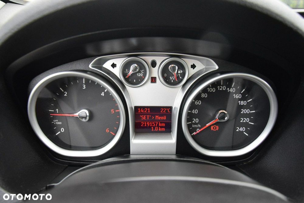 Ford Kuga 2.0 TDCi 2x4 Titanium - 33