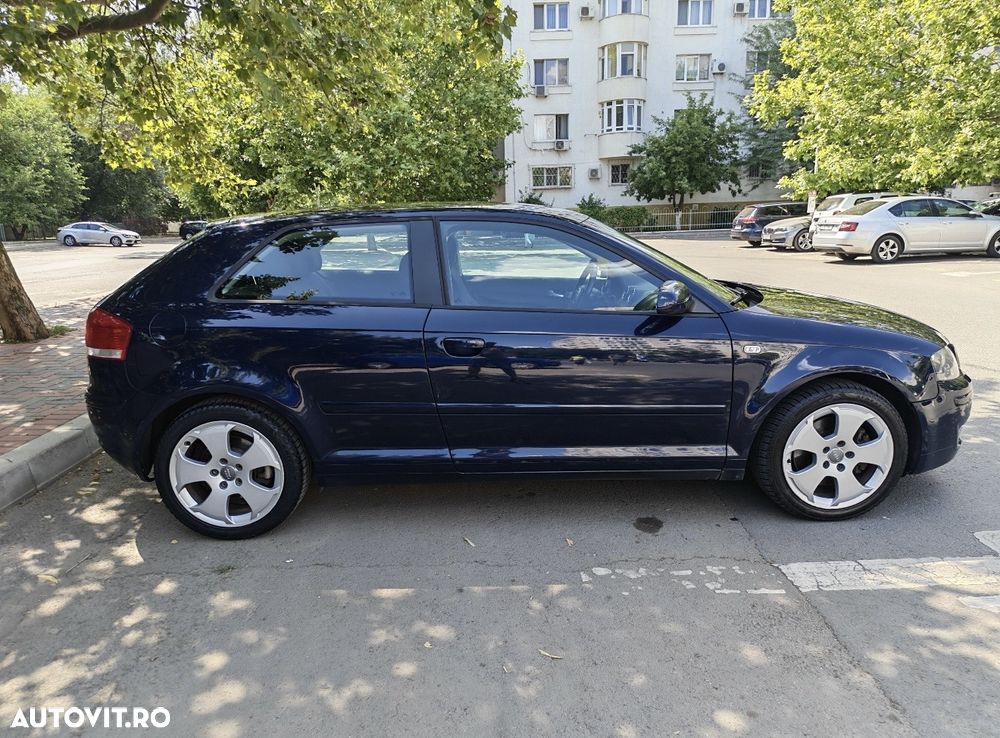 Audi A3 3-portiere 2.0 TFSI DSG Ambition - 4