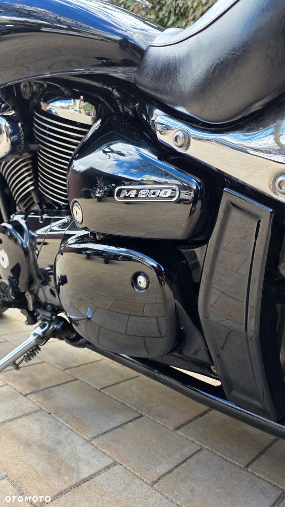 Suzuki Intruder - 25