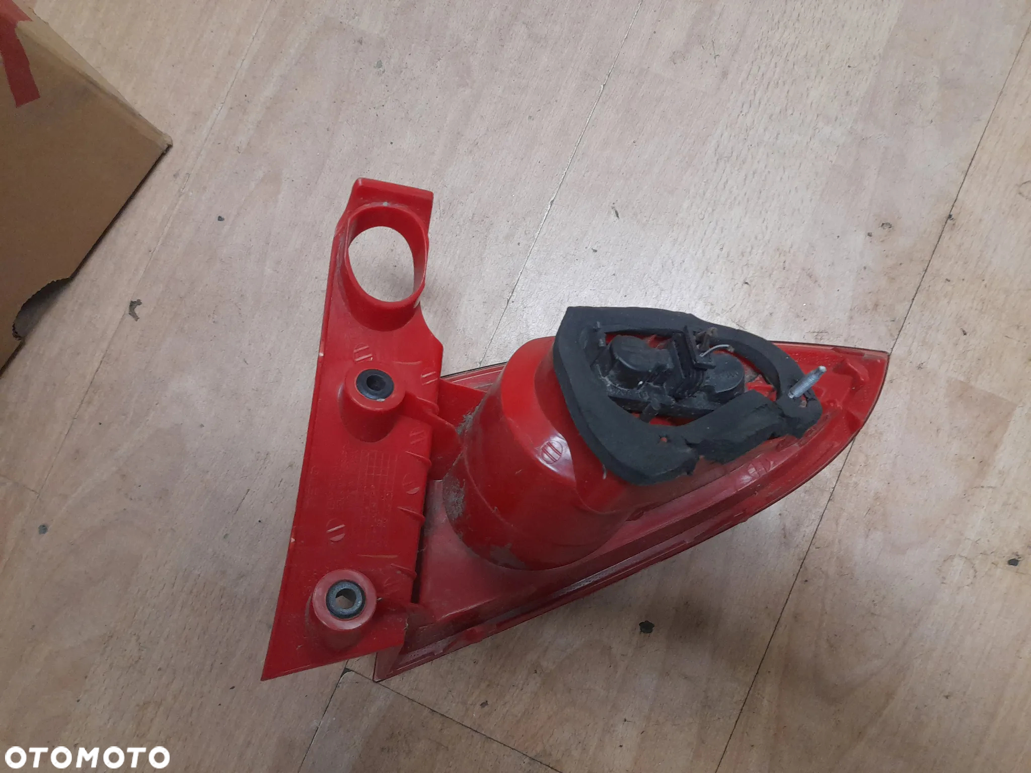 Lampa tył tylna lewa SEAT LEON II 2 - 2