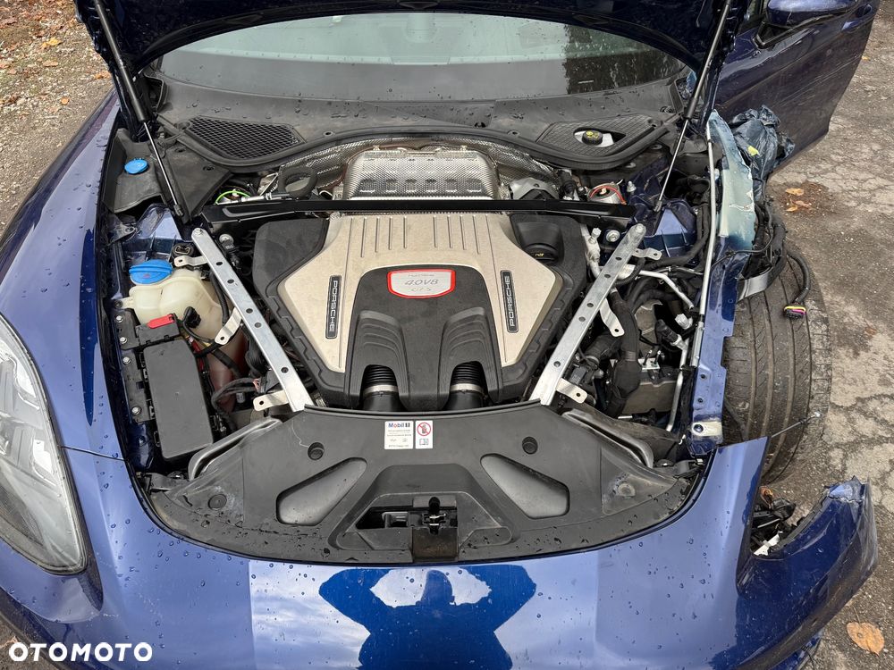 Porsche Panamera GTS - 32