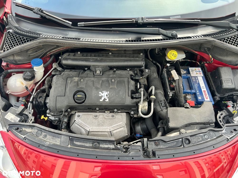 Peugeot 207 - 14