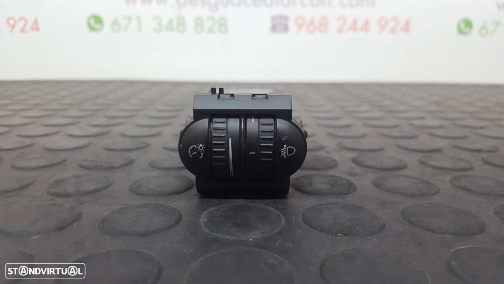 CONTROLE DE AJUSTE DE LUZES VOLKSWAGEN GOLF VI (5K1) ADVANCE - 3
