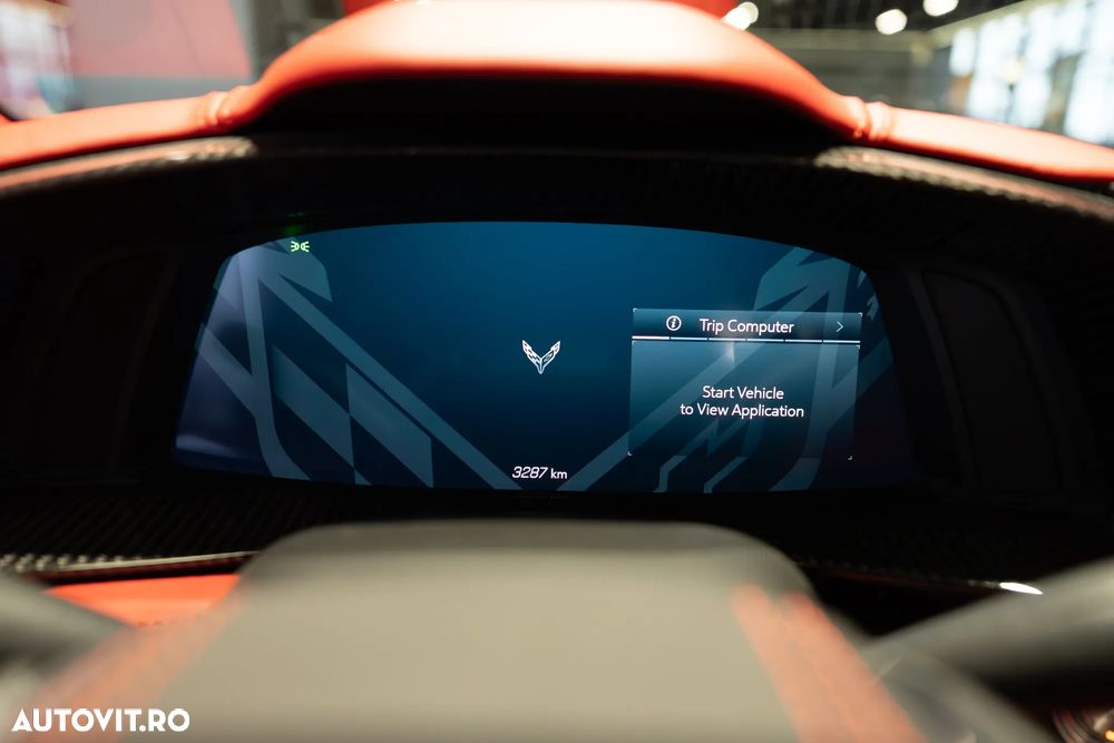 Chevrolet Corvette - 35