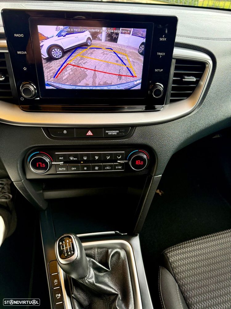 Kia XCeed 1.0 T-GDI Drive - 4