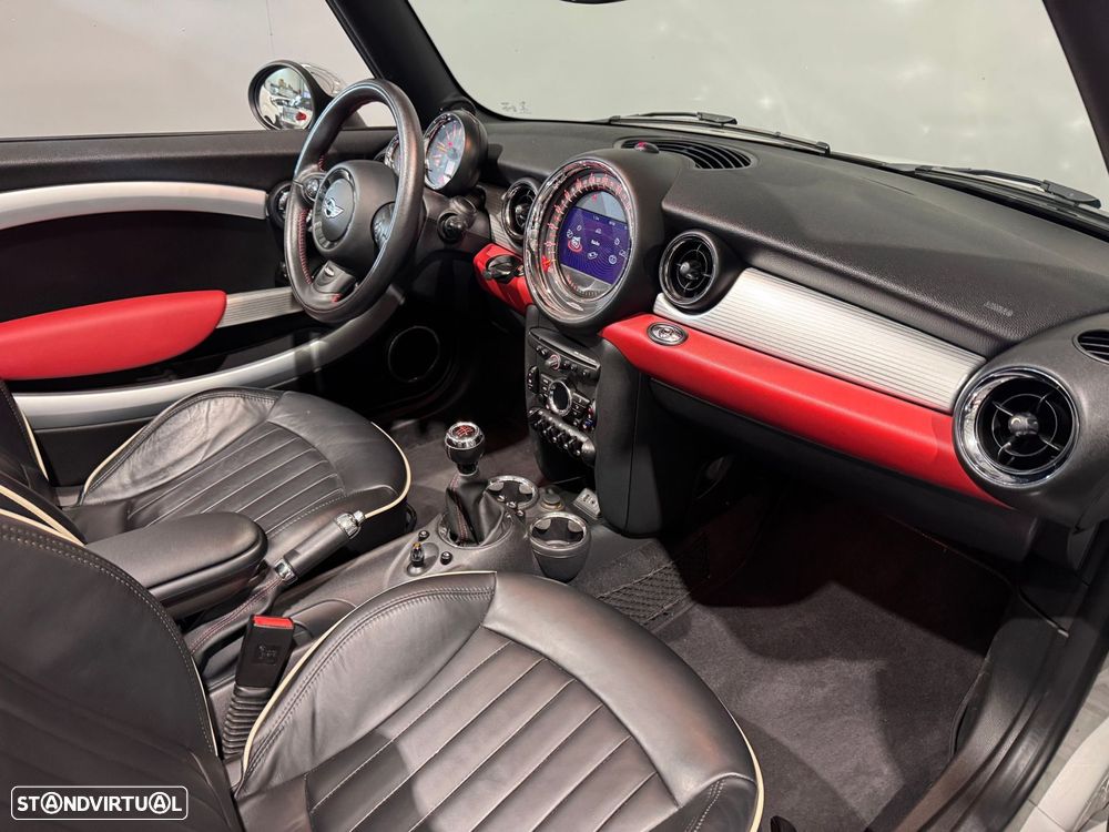 MINI 3 Portas John Cooper Works 153g - 20