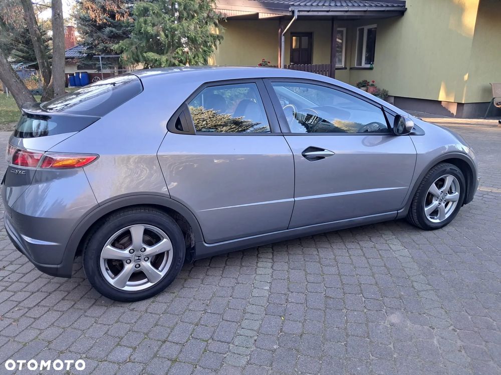 Honda Civic - 7