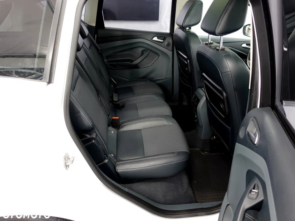 Ford C-MAX 2.0 TDCi Titanium - 9