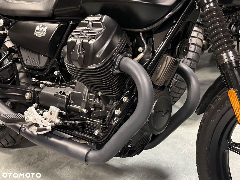 Moto Guzzi V7 - 18