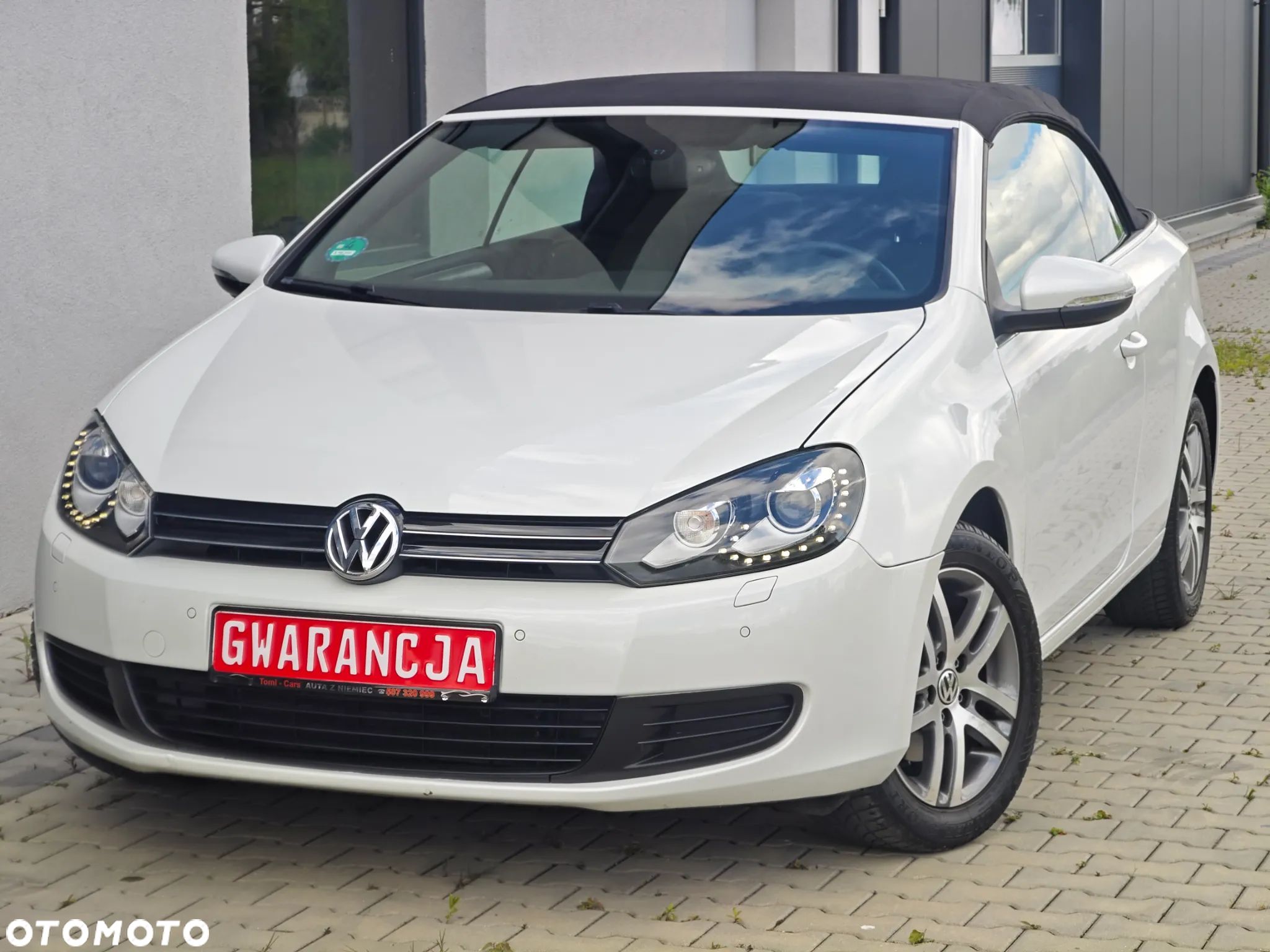 Volkswagen Golf Cabrio 1.2 TSI BlueMotion Technology Exclusive - 1