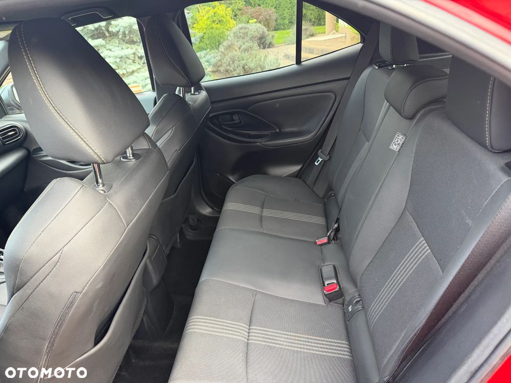 Toyota Yaris Cross Hybrid 1.5 Adventure - 10