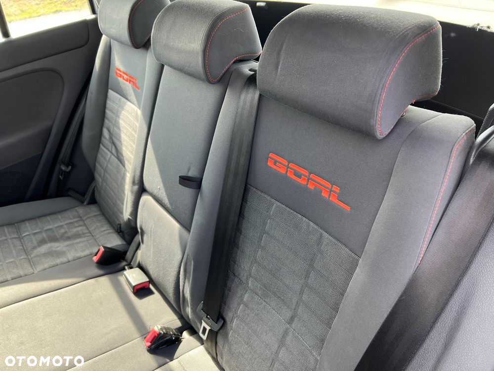 Volkswagen Golf 1.6 Goal - 10