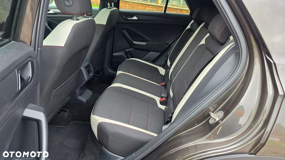 Volkswagen T-Roc 2.0 TSI OPF 4MOTION DSG Sport - 22