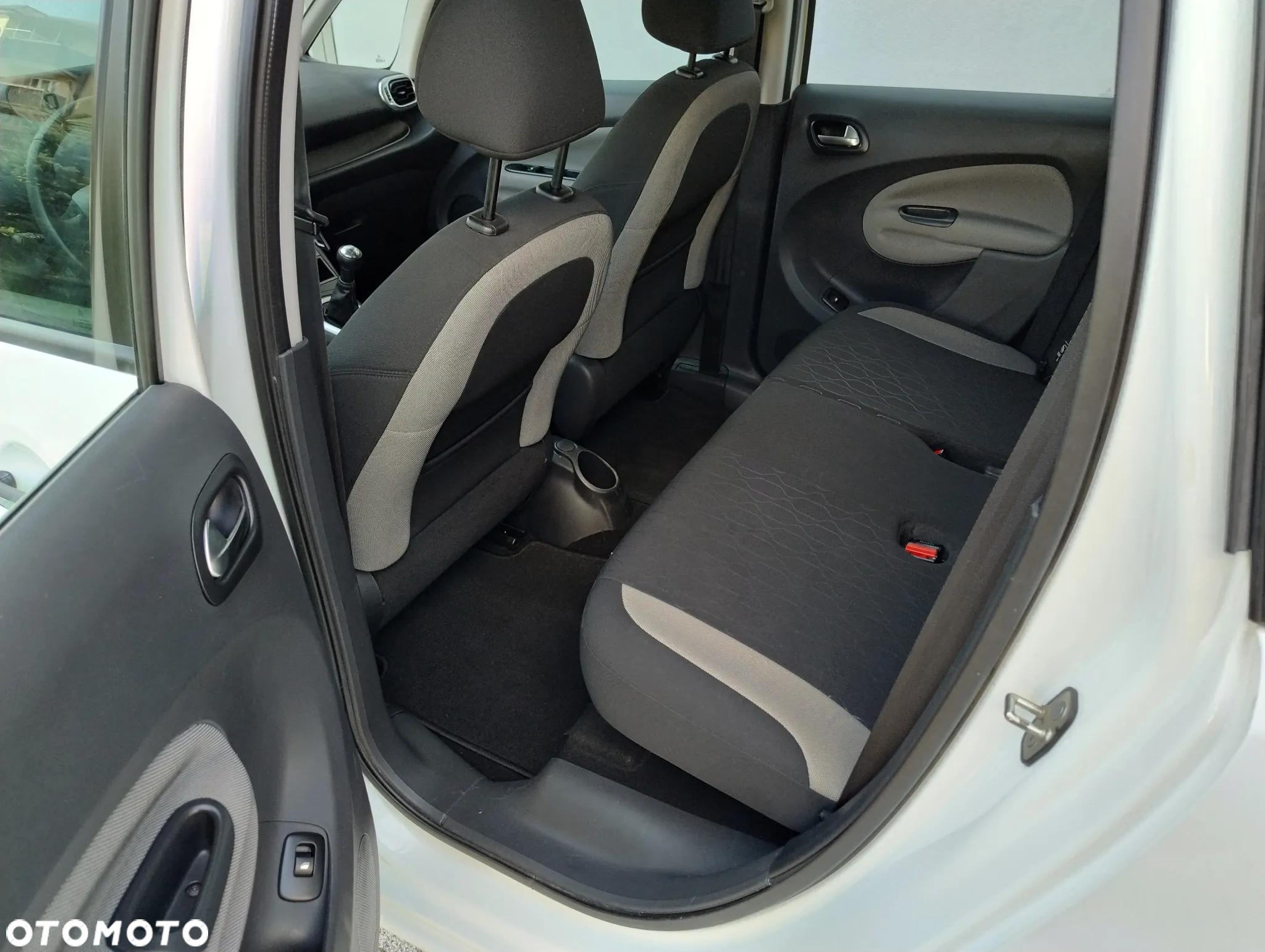Citroën C3 Picasso 1.4i Exclusive - 20