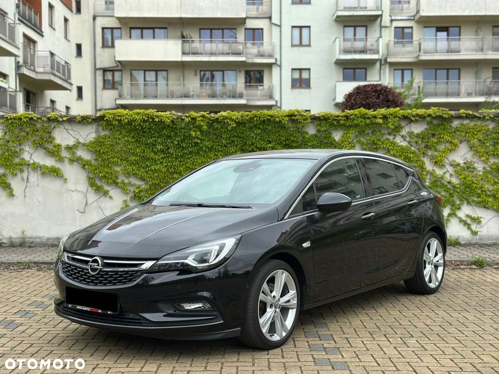Opel Astra 1.6 Turbo Start/Stop Dynamic - 11