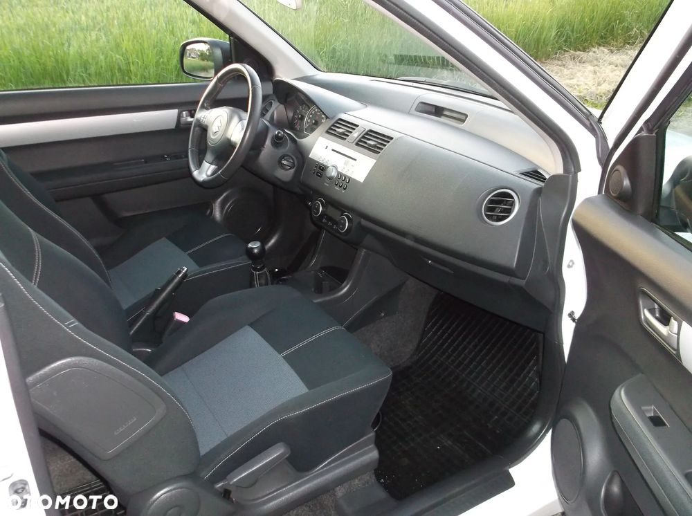 Suzuki Swift 1.3 Comfort - 10