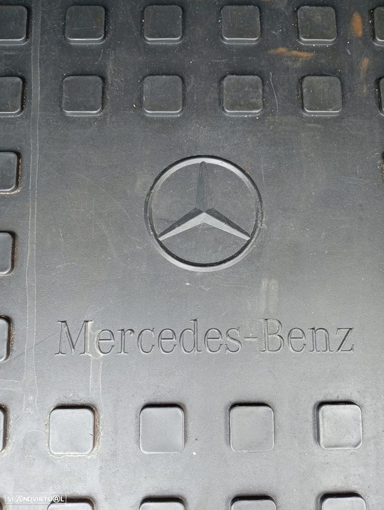 Mercedes-Benz A 180 CDI 7G-DCT AMG Line - 14